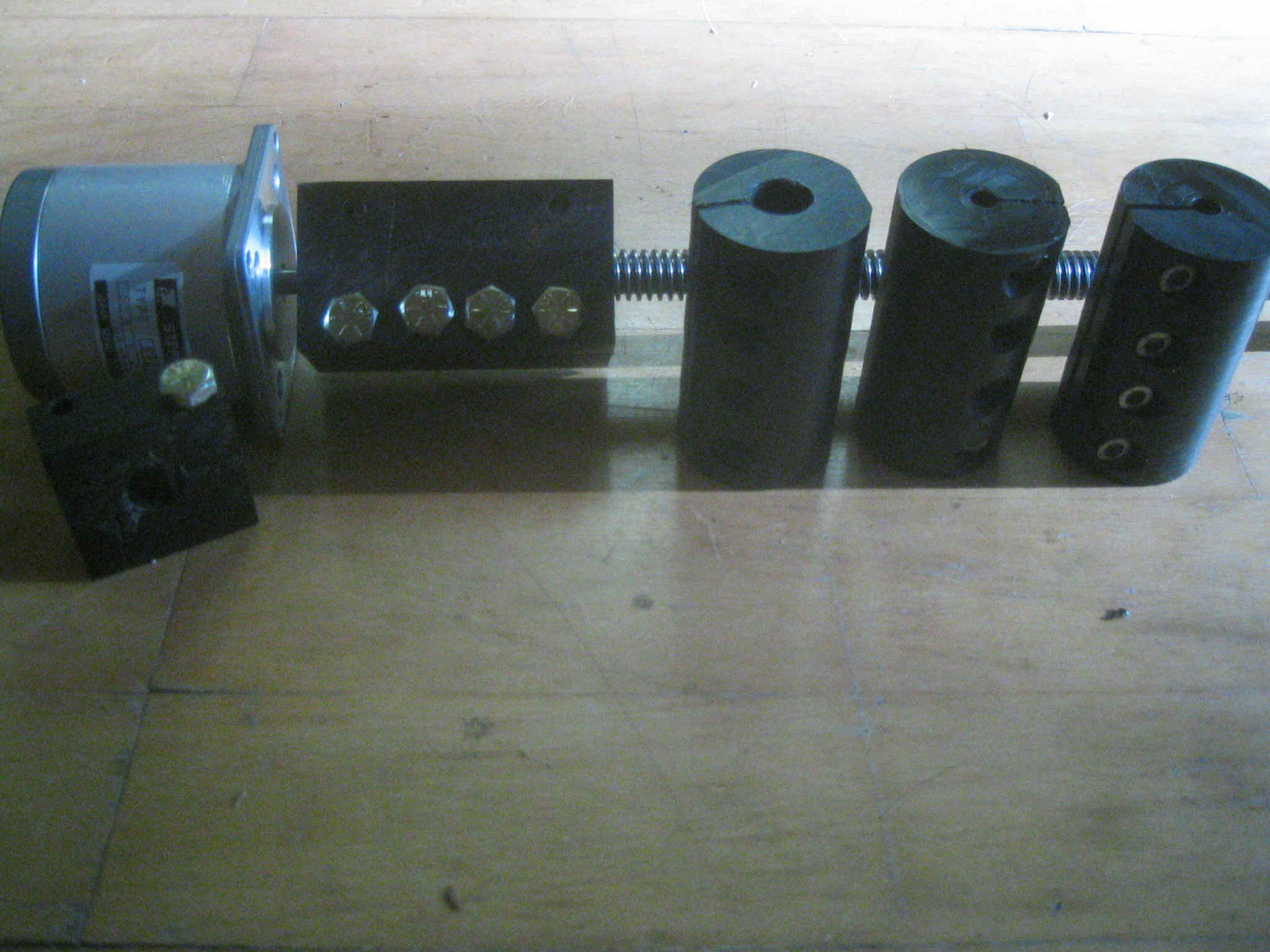 IMG_1987.JPG (1670988 bytes)